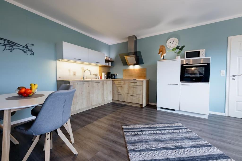 Racing-Apartment Herresbach Exteriér fotografie