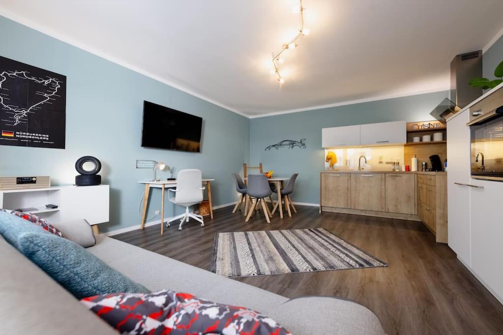Racing-Apartment Herresbach Exteriér fotografie
